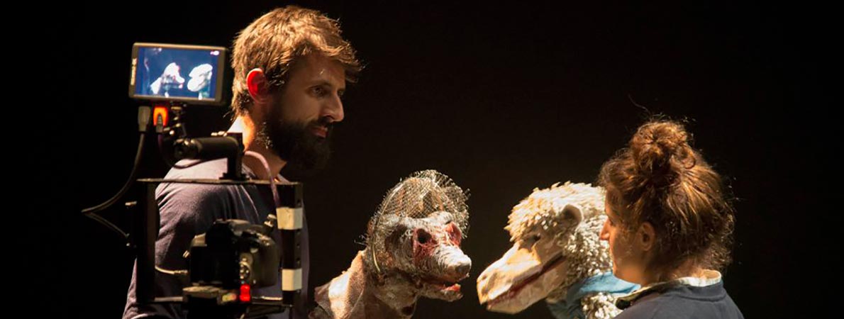 EXCALIBUR I ALTRES HISTÒRIES D’ANIMALS MORTS – Cía. Hermanas Picohueso