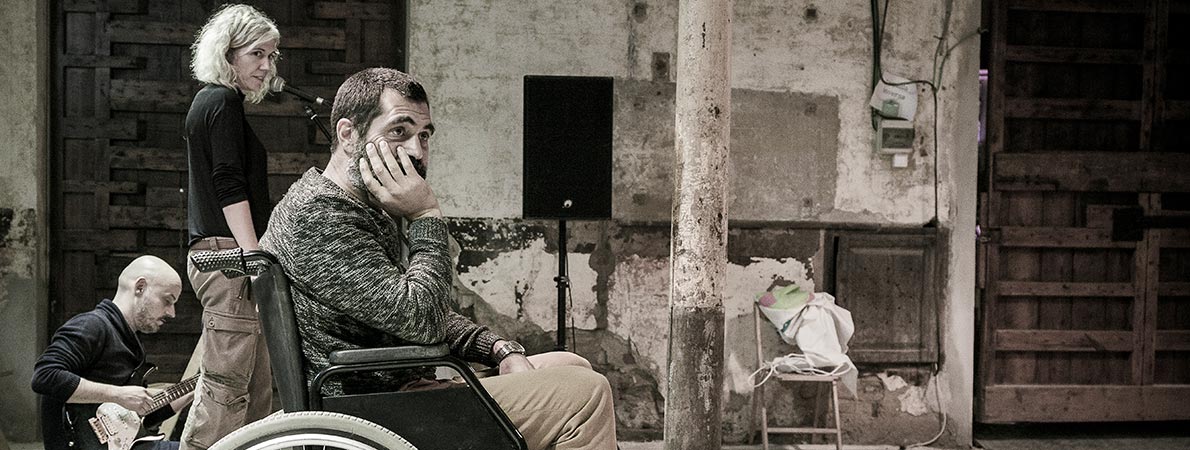 QUI ETS? – Cia. Hause & Richman Produccions